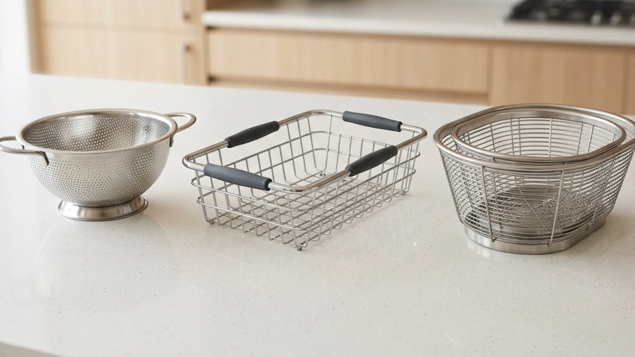Fexao Stainless Steel Mesh Colanders and Draining Baskets
